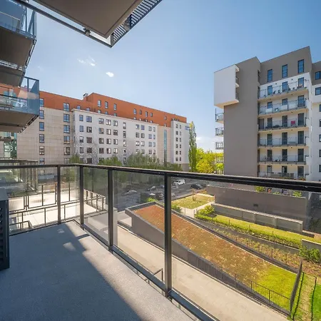 Apartamento Kierbedzia Beige Elegance, Free Parking Varsóvia